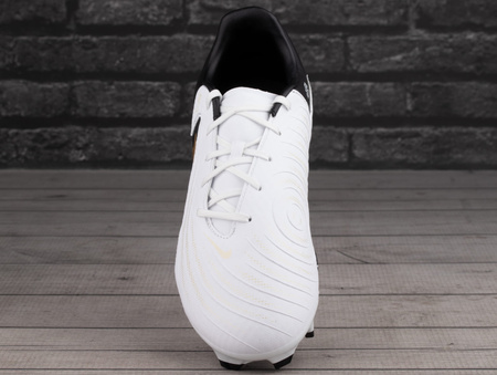 Buty piłkarskie Nike Phantom GX II Academy FG/MG, białe, roz. 44,5