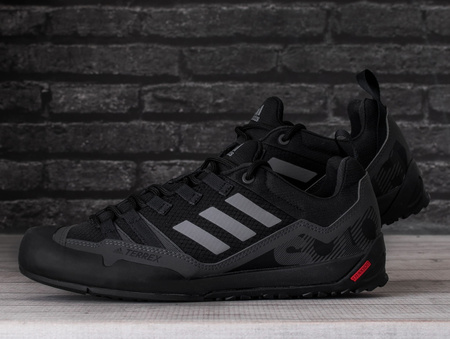 Buty męskie adidas Terrex Swift Solo podejściowe, czarne, roz. 42,5